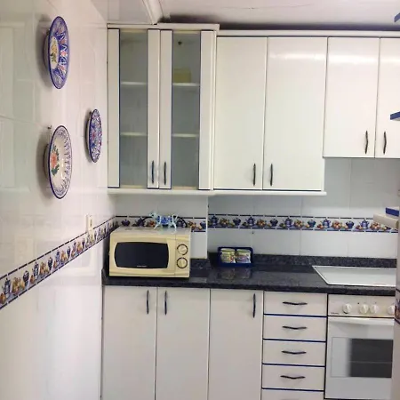 With One Bedroom In With Wifi 500 M From The Beach Lägenhet