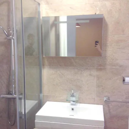 With One Bedroom In With Wifi 500 M From The Beach